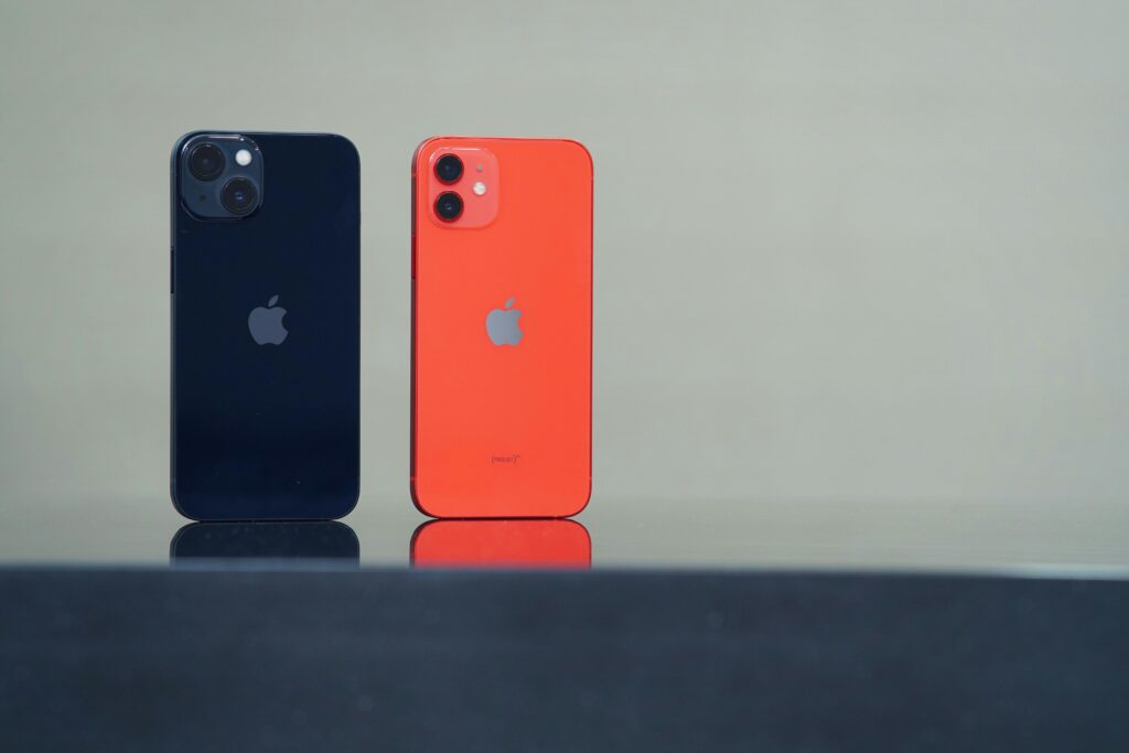 iPhone 12 Pro vs iPhone 13 : le comparatif pour un choix éclairé